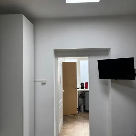 Twin-tam House Apartment